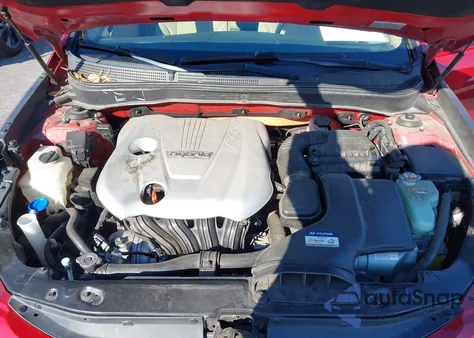 2014 Hyundai Sonata Hybrid from USA, damaged, VIN KMHEC4A4XEA108466